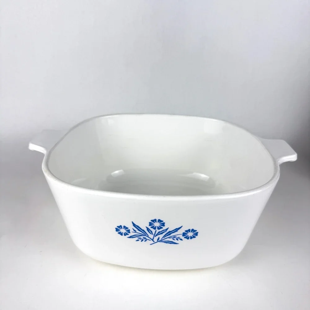 Vintage 1960-61 Corning Ware Blue Cornflower 2.5 Qt Casserole w Lid